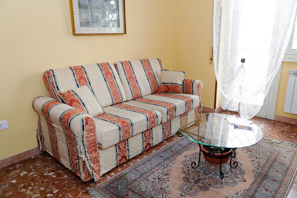 Casa Vacanza Da Andrea Rome Bagian luar foto