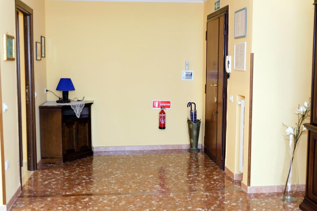 Casa Vacanza Da Andrea Rome Bagian luar foto