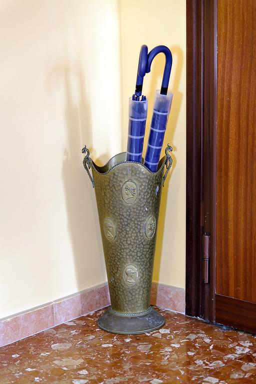 Casa Vacanza Da Andrea Rome Bagian luar foto